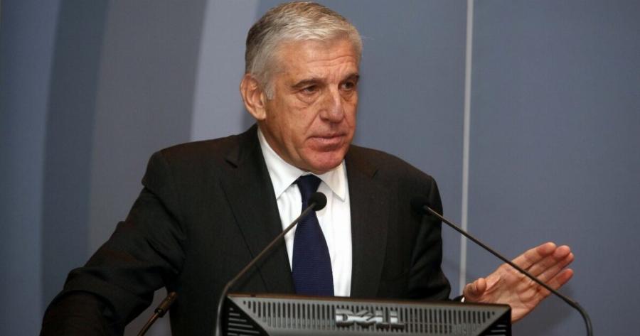 Έπιασαν τον 15χρονο εγγονό του Γιάννου Παπαντωνίου για επεισόδιο και ληστεία