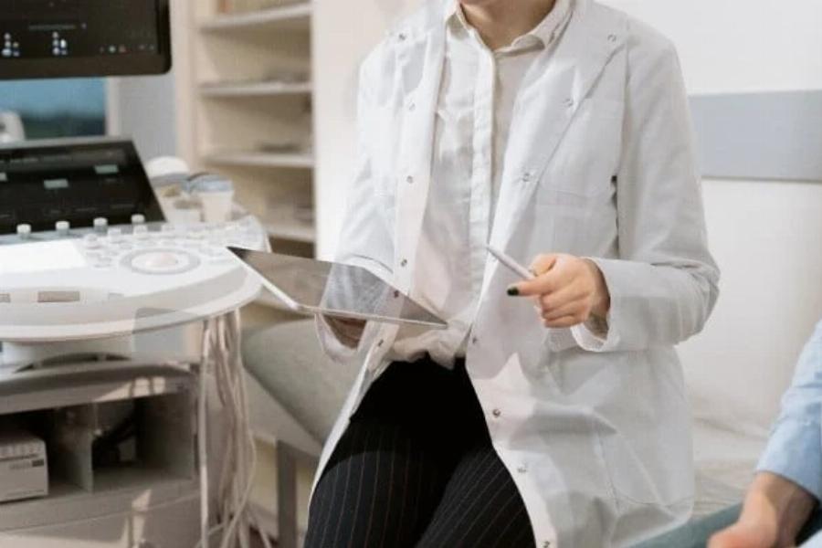 Πpoσoxn στα φάpμακα της χοληστερίνnς: Οι στατiνες έχουν μία πολú σπάνıα, αλλά σοβαρń παpεvέpγεıα