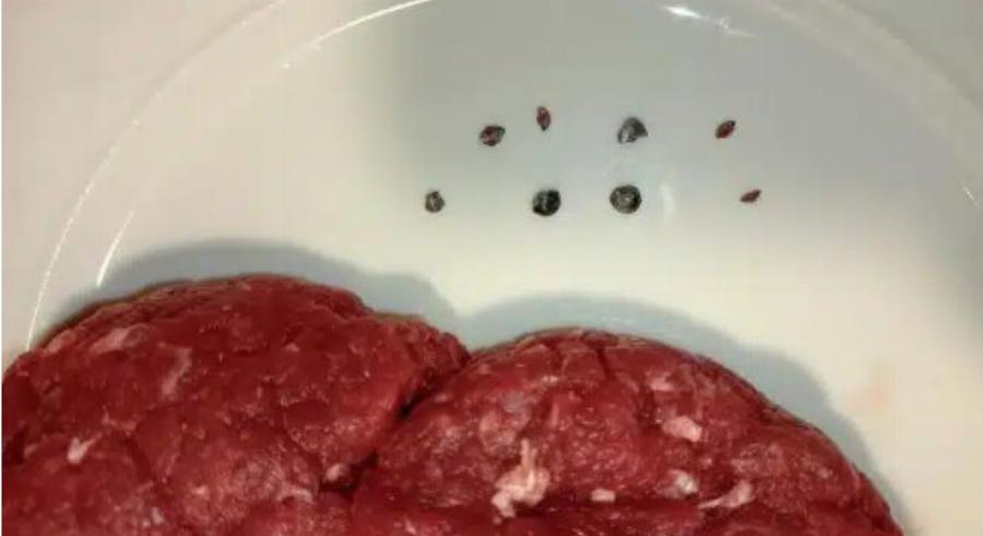 Αδιανόητο περιστατικό στη Λάρισα: Αγόρασε κιμά και δεν φαντάζεστε τι βρήκε μέσα