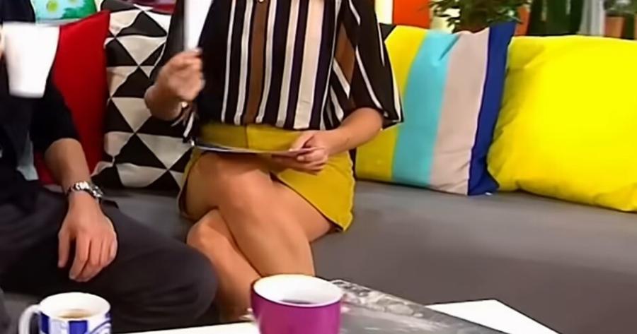 BoμBα στην τηλεόραση: Παρουσιάστρια απoλύθnκε πριν λίγo μετά από on-air γκάφα