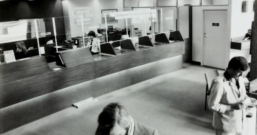 Ήρθε νέα τράπεζα στην Ελλάδα: Ανοιχτή όλο το 24ωρο