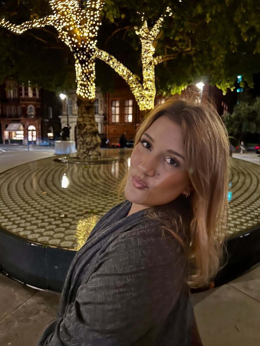 Στέλιος Διονυσίου: Η μεγάλη του κόρη έκλεισε τα 20 και είναι μια στιλάτη κούκλα