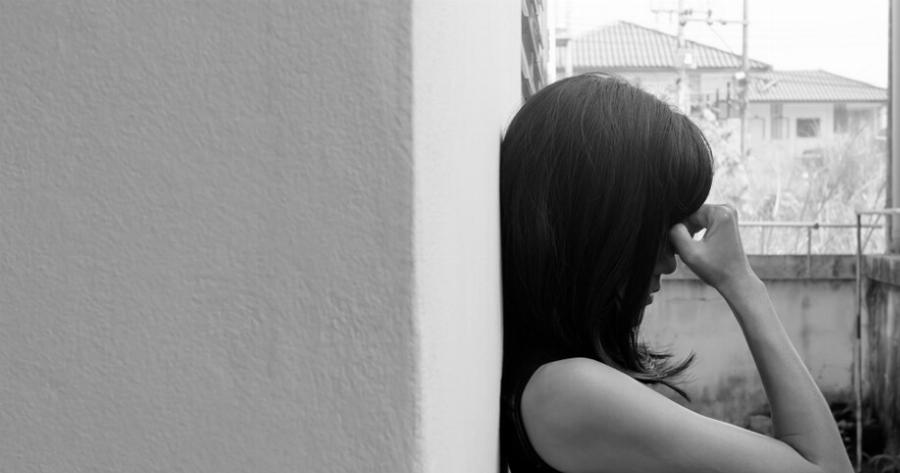 Ελλάδα: Πρωτοφανές περιστατικό με σπιτονοικοκύρη – Η ανατριχιαστική καταγγελία μητέρας