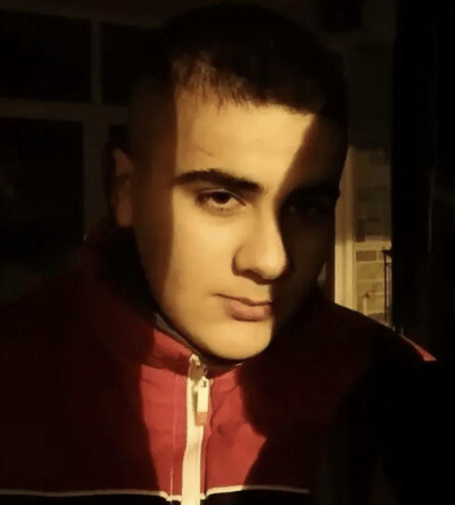 Αδιανόητη οικογενειακή τραγωδία: Νεκρός ο 18χρονος γιος, χαροπαλεύει ο 47χρονος πατέρας, σοκαρισμένος ο αδερφός