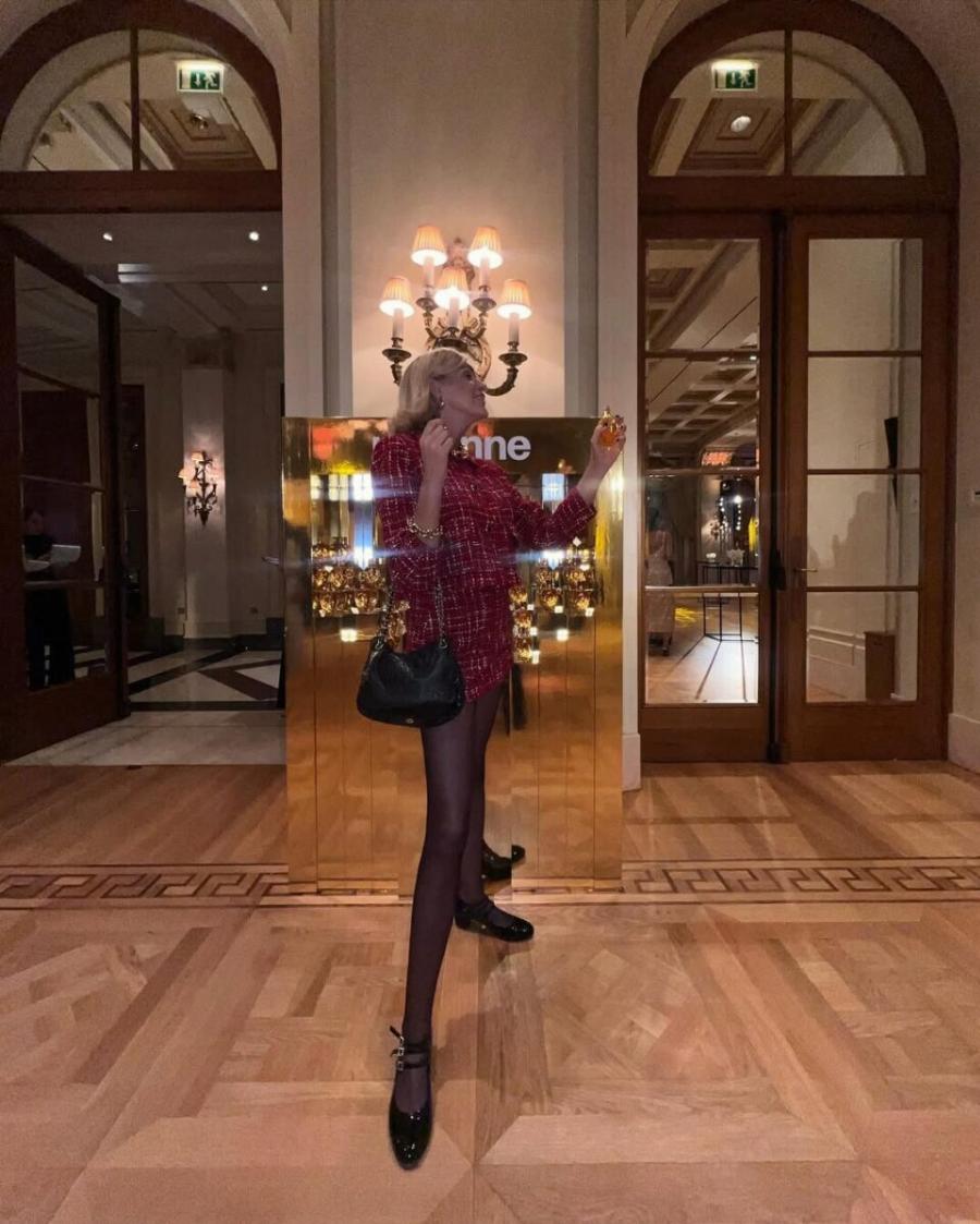 Η διάσημη Ελληνίδα «άγαλμα» με τα πιο μακριά πόδια στην Ελλάδα