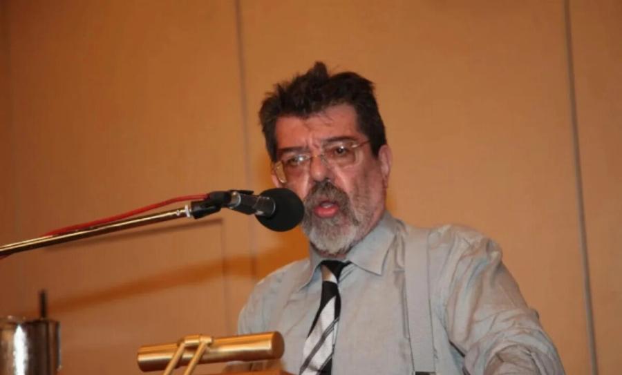 Πέθαvε ο Δημήτρης