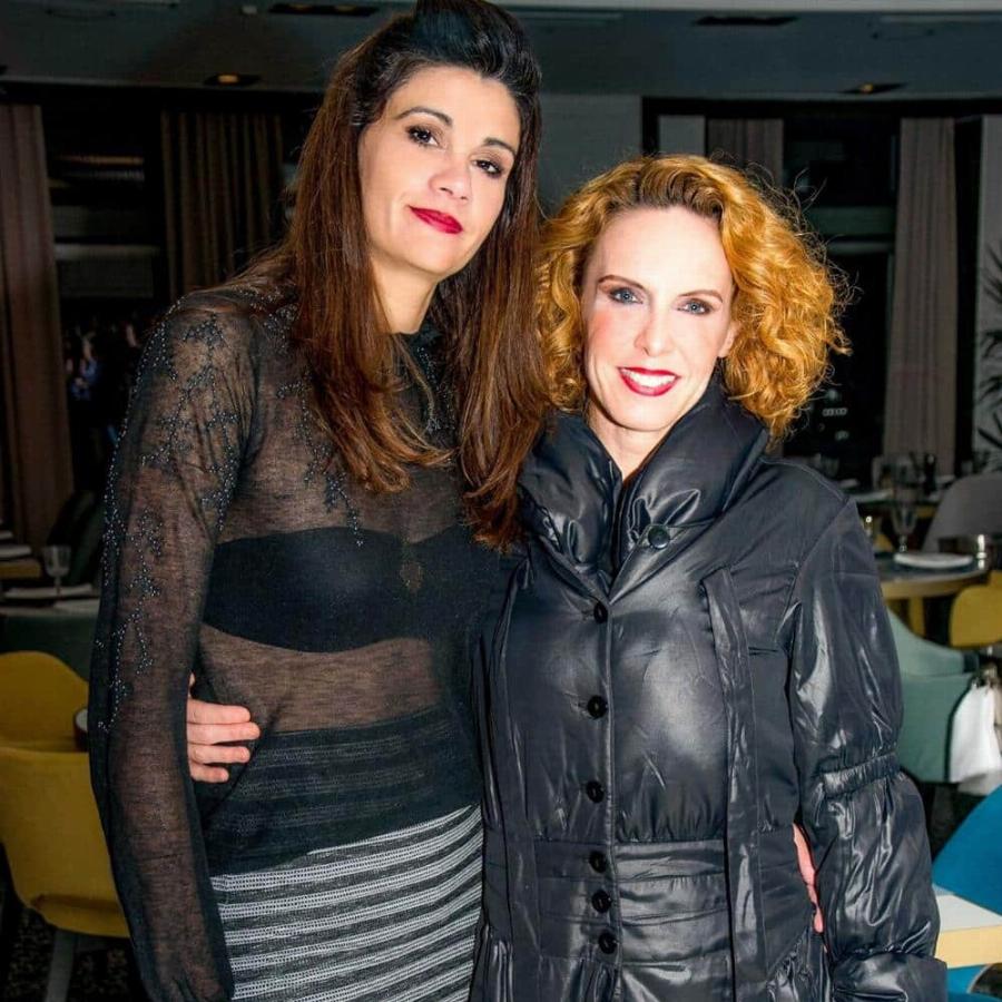 Άννα Μαρία Παπαχαραλάμπους – Εβελίνα Παπούλια: Τα χειρόγραφα μηνύματα που φέρεται να έστειλαν στον Πέτρο Φιλιππίδη