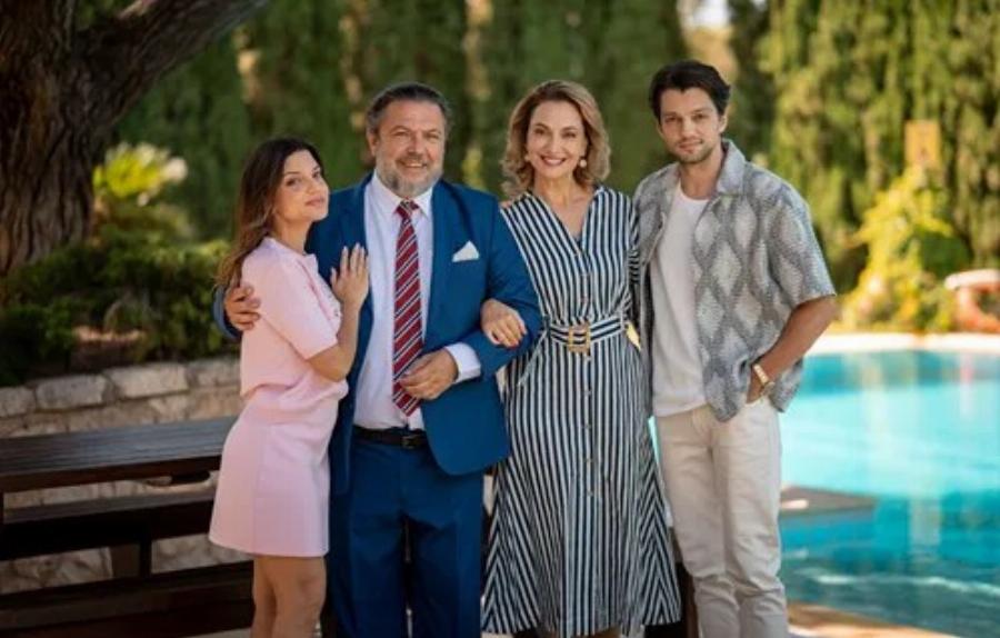 Να μ’ αγαπάς: Μια Knδεiα, 3 γάμοι κι ένα φινάλε που κόβει την ανάσα – Έτσι αποχαιρετά το κοινό η σειρά που μας κράτησε καθηλωμένους