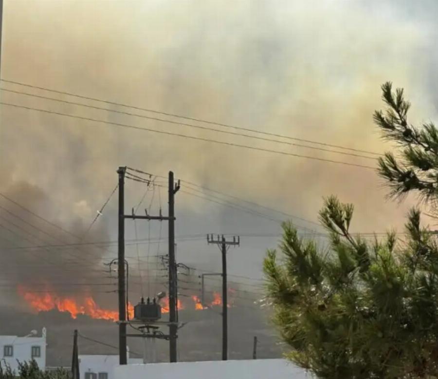 Φωτιά στo νησί: Νέο μήνυμα του 112, εκκενώνονται 6 οικισμοί – «Είναι μεγάλο το μέτωπο»