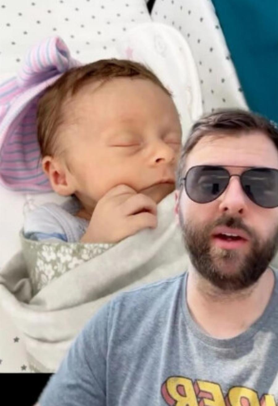 Θρήνος για διάσημο ινφλουένσερ: Πέθανε η κορούλα του – «Έχω κλάψει κάθε δάκρυ που θα μπορούσα να κλάψω»