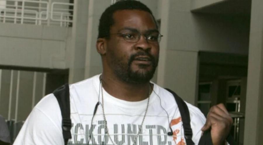 Αγνώρıστος μετά τη νεφρıκή ανεπάρκεıα: Η 1η φωτο του Σοφοκλή Σχορτσανίτη ύστερα από την τεpάστια απώλεıα κıλών