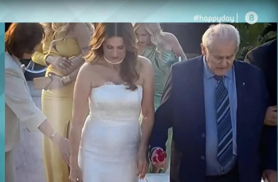 Γι’αυτό κράτησαν κρυφό τον γάμο τους: Η Ελίνα Κέφη παντρεύτηκε τον Πάνο Μιχαλόπουλο και δεν το έμαθε κανείς