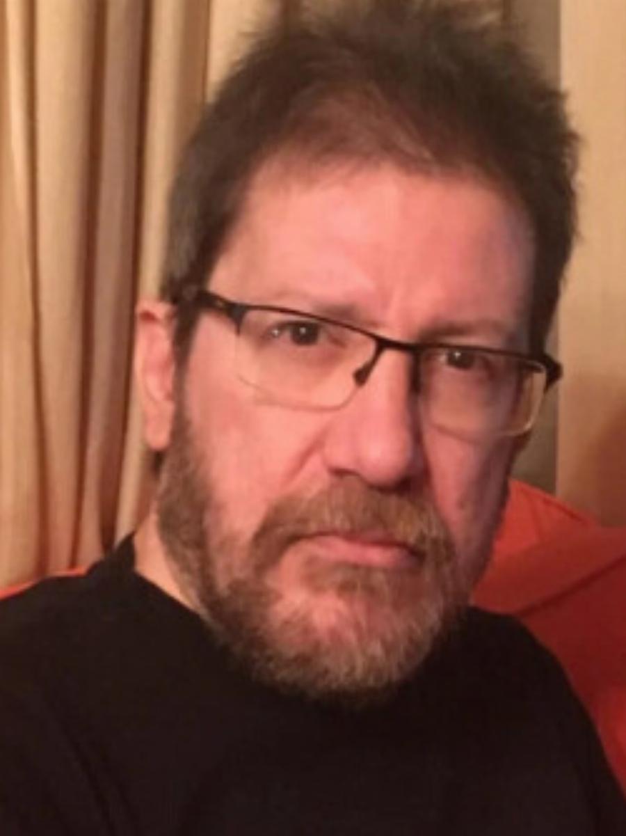 Θρήνος για γνωστό δικηγόρο που πέθανε ξαφνικά στα 52 του