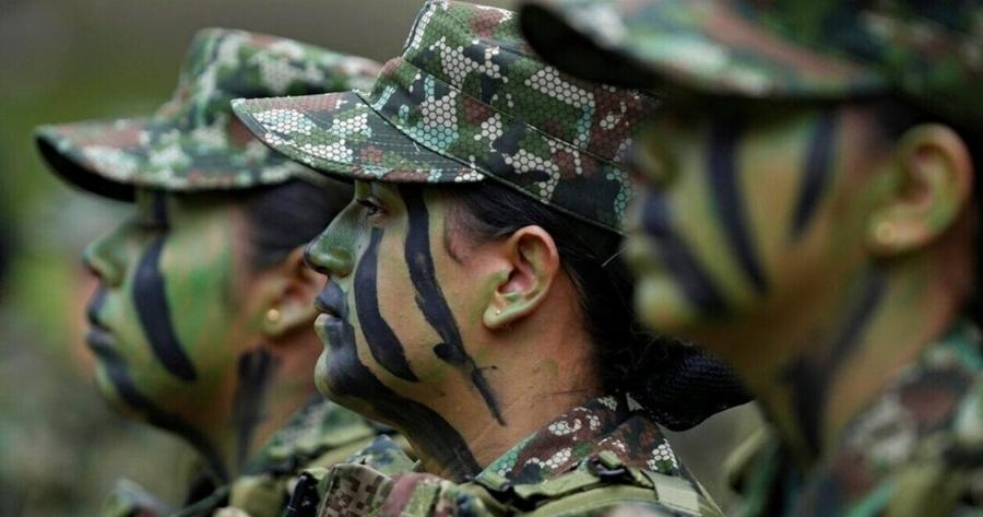 Oριστικό: Στα χακί και οι γυναίκες – Από πότε ξεκινούν οι αλλαγές για την νέα θητεία στον στρατό