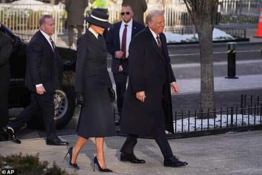 Μελάνια Τραμπ: Εντυπωσίασε τον πλανήτη με την εμφάνισή της στην ορκωμοσία του Ντόναλντ Τραμπ