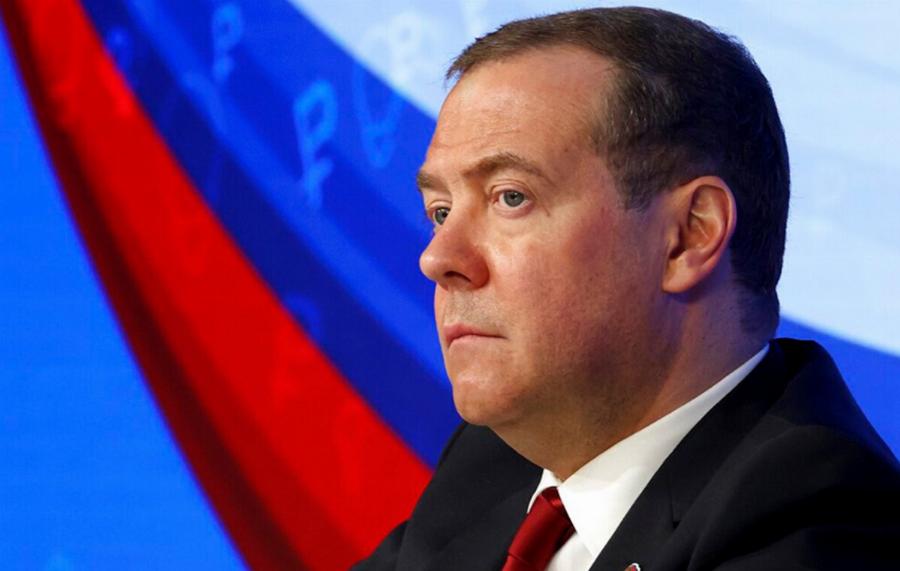 ΜΟΛΙΣ ΕΣΚΑΣΕ ΠΑΓΚΟΣΜΙΟ ΣΟΚ ΑΠΟ ΜΕΝΤΒΕΝΤΕΦ – ΠΛΗΣΙΑΖΕΙ ΤΟ ΤΕΛΟΣ ΤΟΥ ΚΟΣΜΟΥ