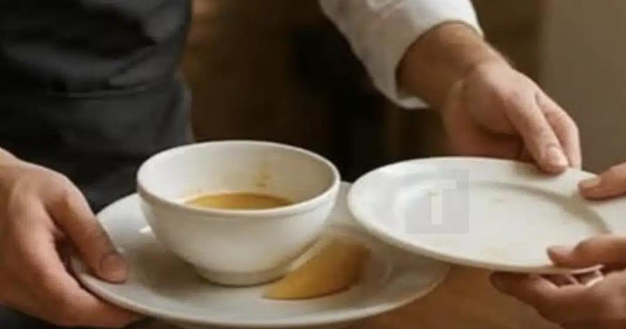 Τι σημαίνει όταν ένα άτομο βοηθά τους σερβιτόρους να μαζέψουν τα πιάτα από το τραπέζι, σύμφωνα με την ψυχολογία;