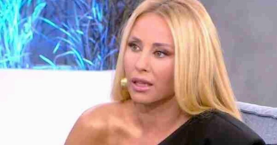 Έκτακτη είδηση yια την Γωγώ Μαστροκώστα.