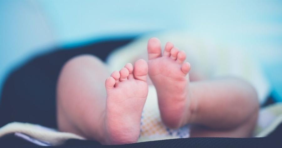 Τραγωδία ΤΩΡΑ: Νεκρό 2χρονο παιδί – Το ξέχασε ο πατέρας του στο αυτοκίνητο