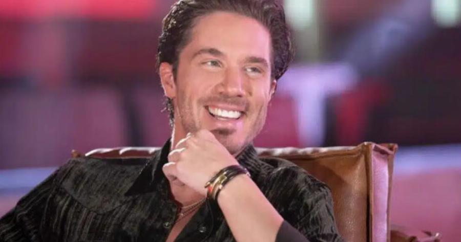 Όλοι σήμερα μιλάνε για τον Νίκο Οικονομόπουλο είπε πολύ δυνατά λόγια για τους Έλληνες και αποθεώθηκε