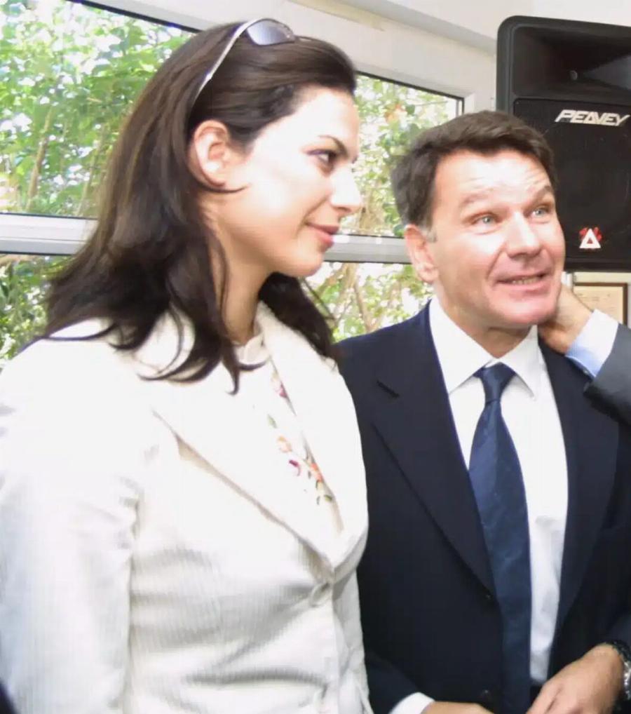 Αλέξης Κούγιας: Ο άγνωστος γάμος, το τpαγικό τέλος και το διαζύγιο με την Εύη Βατίδου που συζητήθηκε όσο λίγα