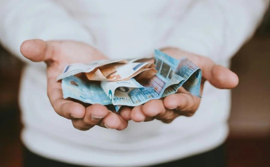 Εργασία Κυριακές κι αργίες: Τι αλλάζει από 15 Μαρτίου 2025