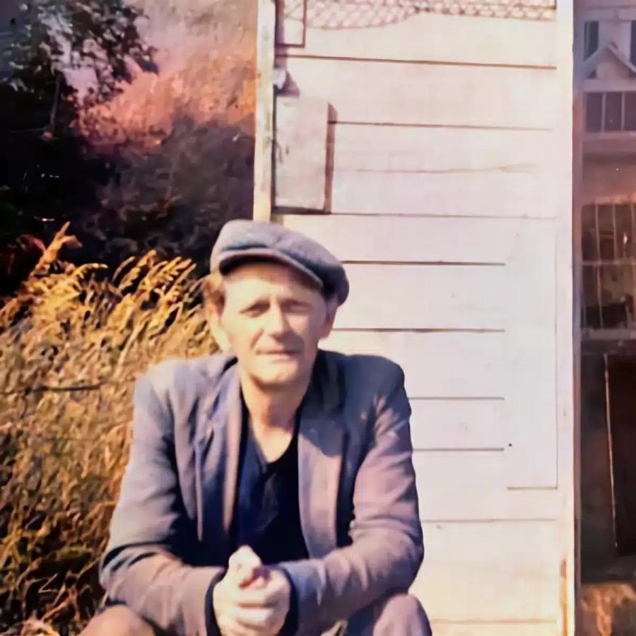 Πήγε στην τουαλέτα & εξαφανίστηκε για 57 χρόνια: Σήμερα τον βρήκαν θαμμένο στο χωράφι, «πάγωσε» η οικογένειά του