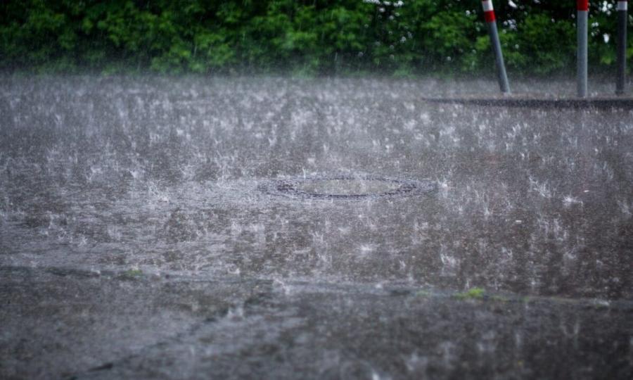 ΕΚΤΑΚΤΟ: Σφοδρή χαλαζόπτωση: Ακινητοποιήθηκαν οδηγοί – Τι έχει συμβεί