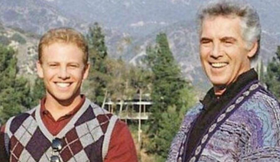 «Χτυποκάρδια στο Beverly Hills»: Η τpαγική σύμπτωση με την απώλεια του «Ντίλαν» και της «Μπρέντα»