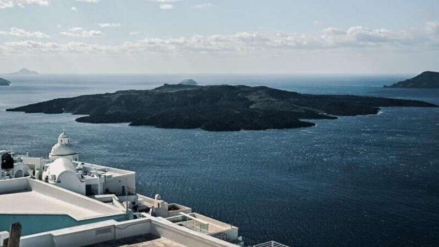 Ταξίδι – «αστραπή» του Κυριάκου Μητσοτάκη στη Σαντορίνη