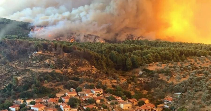 ΕΚΤΑΚΤΗ ΕΙΔΗΣΗ: Μεγάλη Φωτιά Τώρα– Καίγεται ο ΧΥΤΑ – Σε κατάσταση έκτακτης ανάγκης η Πυροσβεστική