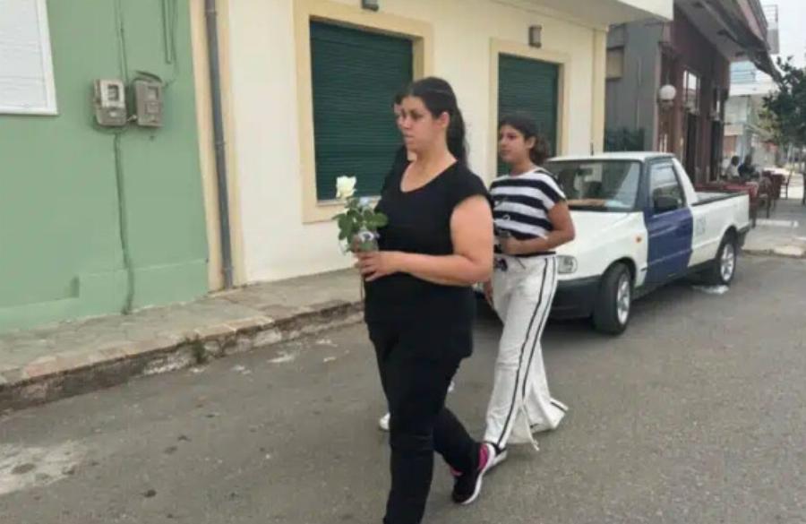 Έκαψαν το σπίτι του 37χρονου δολοφόνου της 11χρονης Βασιλικής