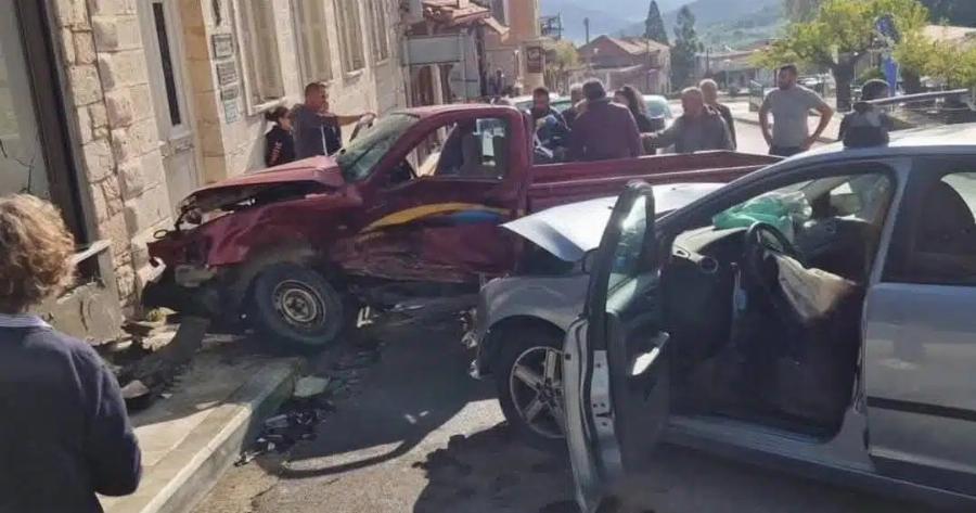 Σοκαριστικό τροχαίο δυστύχημα σήμερα στην Αρκαδία – Μια γυναίκα νεκρή