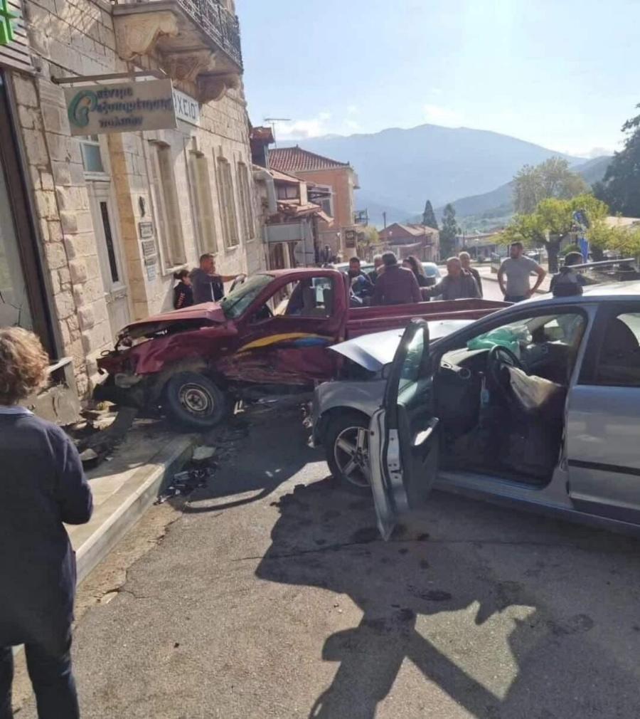 Σοκαριστικό τροχαίο δυστύχημα σήμερα στην Αρκαδία – Μια γυναίκα νεκρή