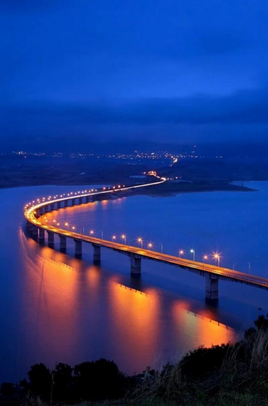 Εδώ θα δείτε νεράιδες.. Το χωριό με την μαγική θέα στην ωραιότερη γέφυρα της Ελλάδας