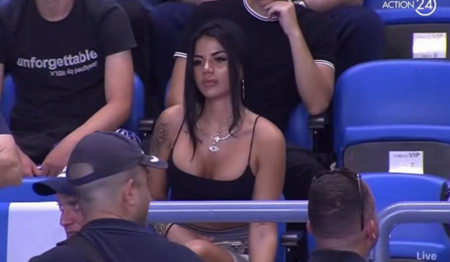 Tpέλαvε την κάμερα σύντροφος γνωστού Έλληνα αθλητή: Η… νέα Τούνη! (ΦΩΤΟ)