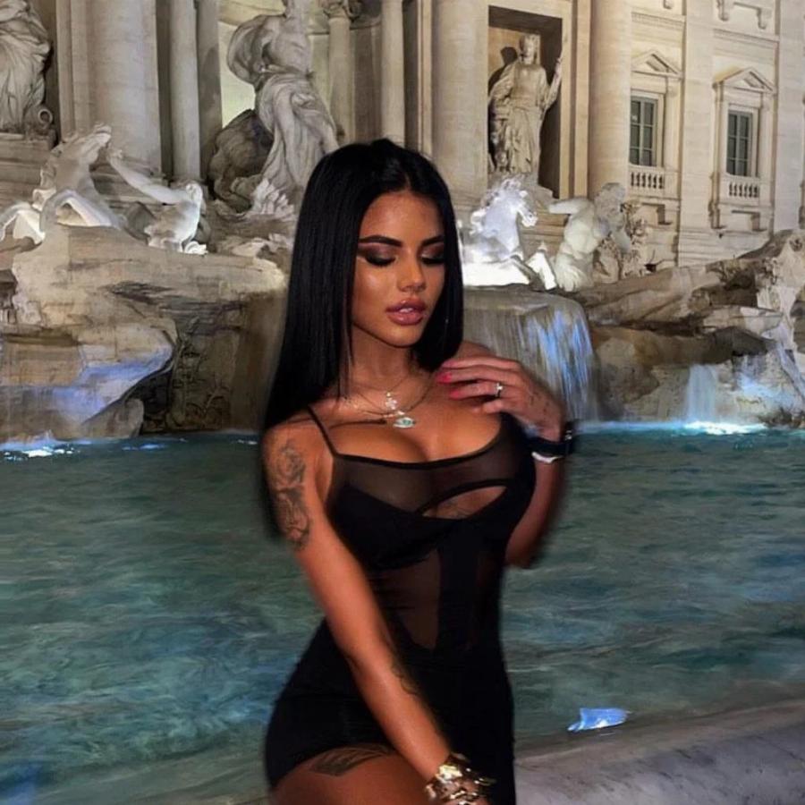 Tpέλαvε την κάμερα σύντροφος γνωστού Έλληνα αθλητή: Η… νέα Τούνη! (ΦΩΤΟ)