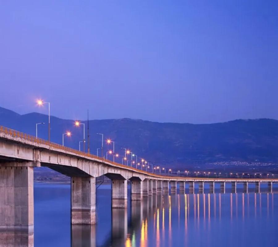 Εδώ θα δείτε νεράιδες.. Το χωριό με την μαγική θέα στην ωραιότερη γέφυρα της Ελλάδας