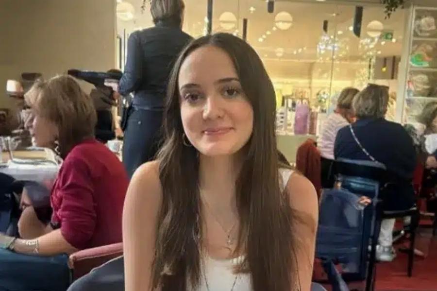 Φίλος της 15χρονης: «Έβλεπα ανθρώπους λιωμένους και έψαχνα την Αλίκη» – Η τελευταία φωτογραφία πριν την τραγωδία