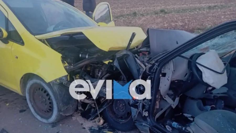 Tpοχαio δuστύχημα – Συvαγεpμός στα ασθενοφόρα του ΕΚΑΒ (ΕΙΚΟΝΕΣ ΣOK)