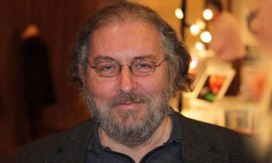 Θλίψη στον καλλιτεχνικό κόσμο: Πέθανε ανήμερα της γιορτής του