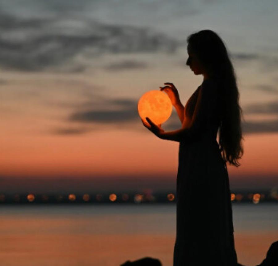 Πανσέληνος Ιουνίου: Τα 2 ζώδια που δεν πρέπει να ανησυχούν για τίποτα – Οι πλανήτες είναι με το μέρος τους