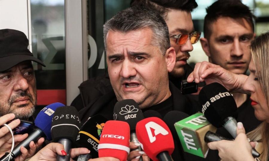 Δημήτρης Πλακιάς για Χρήστο Τριαντόπουλο: «Όπως πέταξες τα παιδιά μου, θα σε πετάξουμε εμείς τώρα»