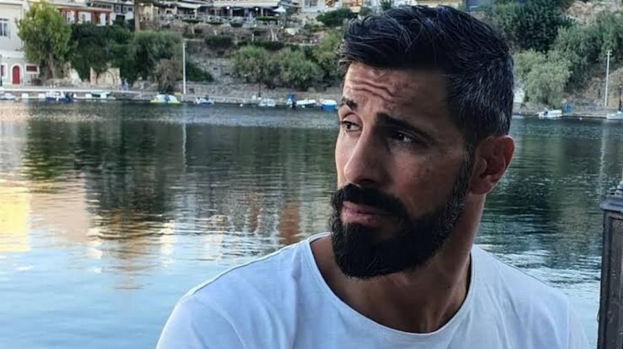 Γιώργος Παράσχος: Συγκινεί για τη Μάχη με τον Καρκίνο & τη Μητέρα του