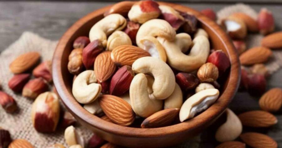 Λίγοι τον γνωρίζουν: Ο εξωτικός καρπός που «αγαπά» τον θυρεοειδή, θωρακίζει την καρδιά και «ξυπνά» το νου