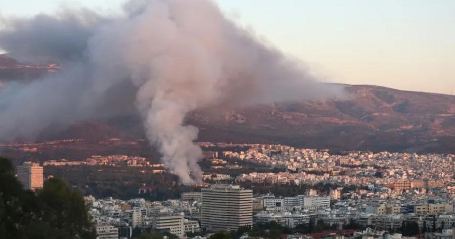 EKTAKTO: Φωτιά τώρα μέσα στην Αθήνα – Ήχησε το 112
