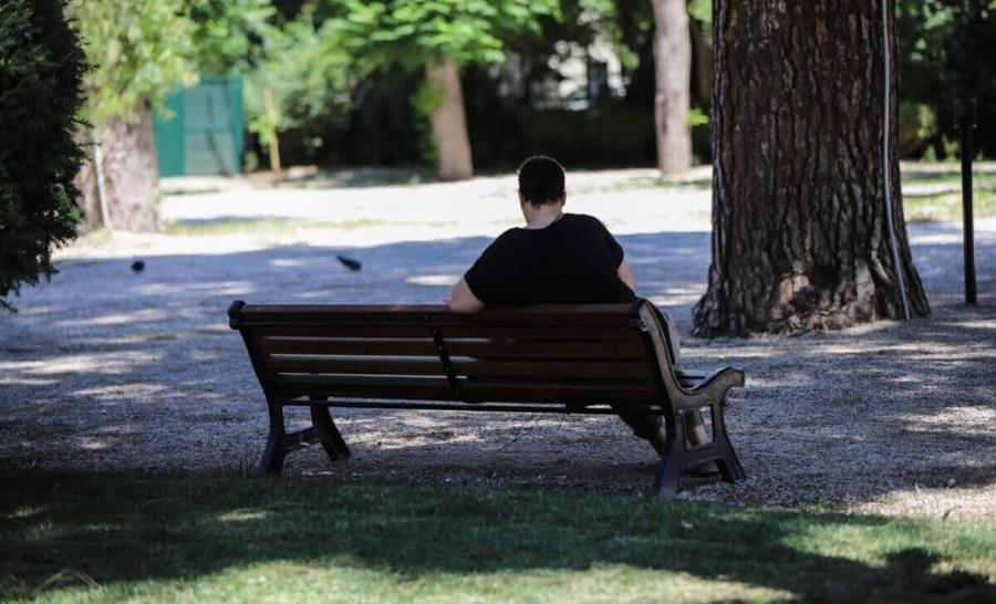 Σοκ στην Κηφισιά: 14χρονοι επιτέθηκαν σε γυναίκα αστυνομικό που τους έκανε παρατήρηση