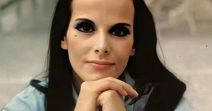 Ίνκα Τσαγκάρη: Η σuγκλovιστικn ομοιότητα με τη μητέρα της – Σαν να βλέπουμε την Έλενα Ναθαναήλ