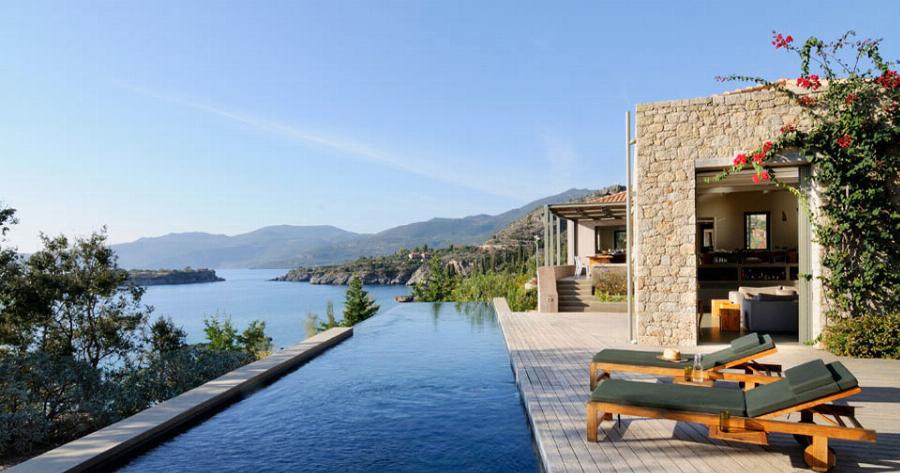 Κατοικία στη Καρδαμύλη της Μάνης συνδυάζει την απλότητα με την παράδοση