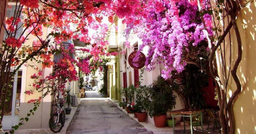 Ναύπλιο: Ένας τόπος ξεχωριστός, γεμάτος φυσικές ομορφιές και πολιτισμό!